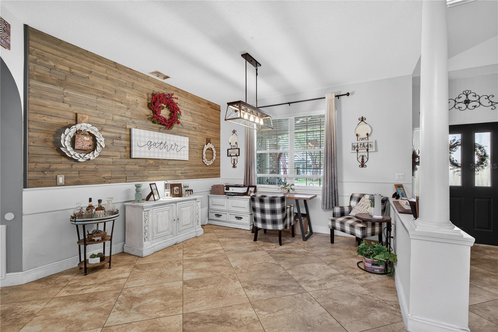 Image 13 of 64 For 2040 Park Forest Boulevard