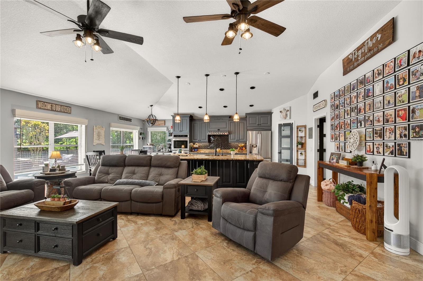 Image 14 of 64 For 2040 Park Forest Boulevard