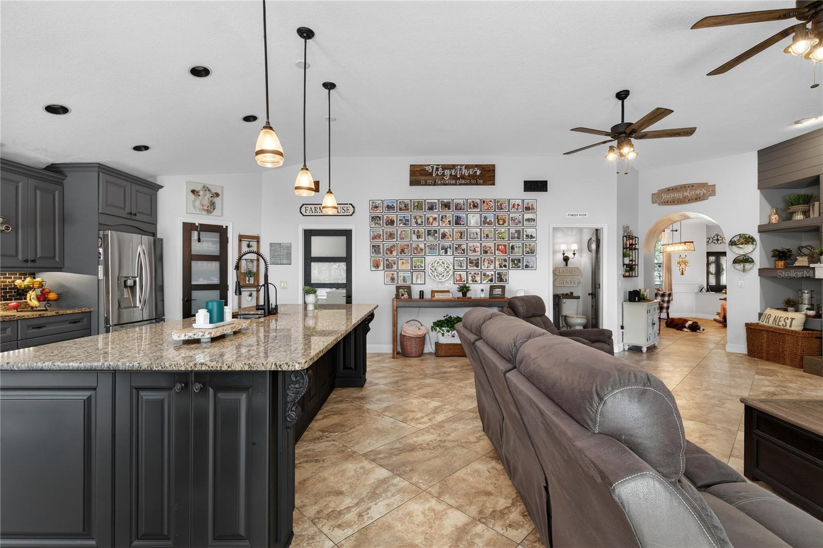 Image 20 of 64 For 2040 Park Forest Boulevard