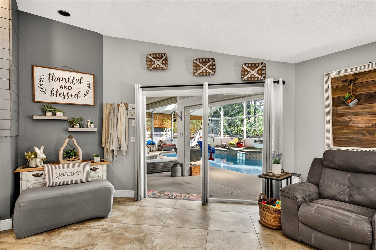 Image 24 of 64 For 2040 Park Forest Boulevard