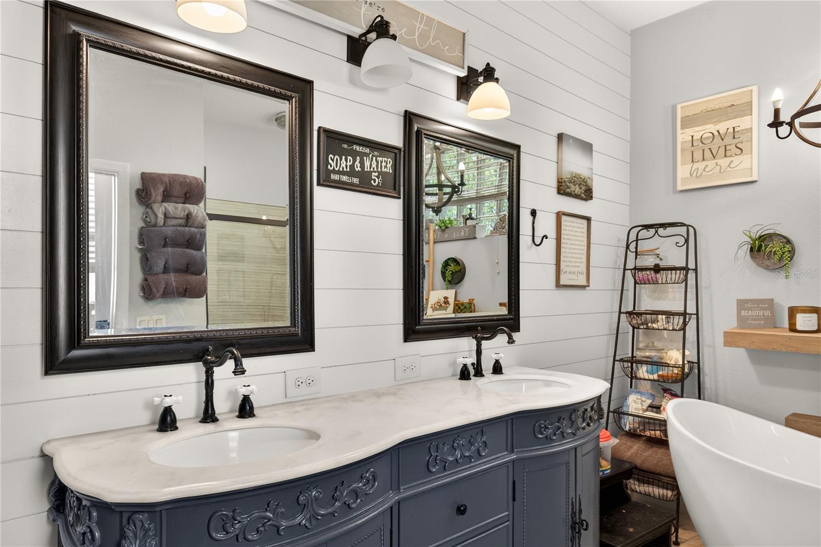 Image 30 of 64 For 2040 Park Forest Boulevard