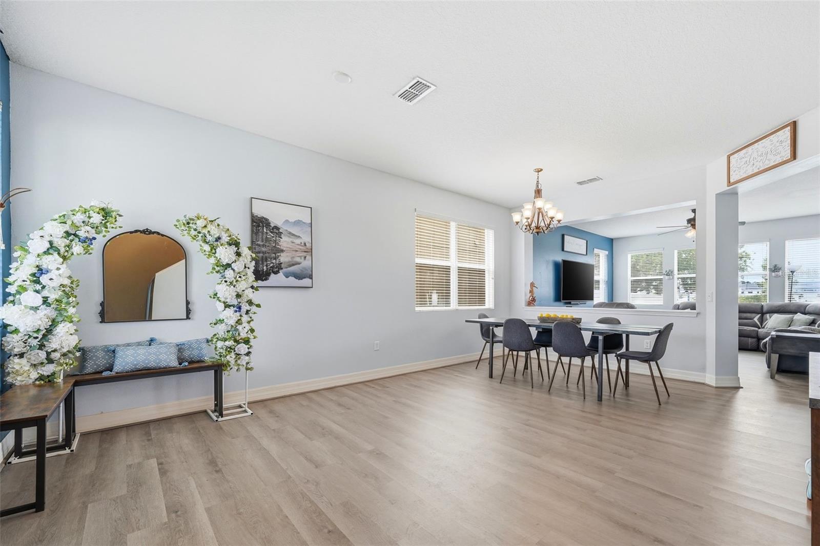 Image 9 of 51 For 1765 Strathmore Circle