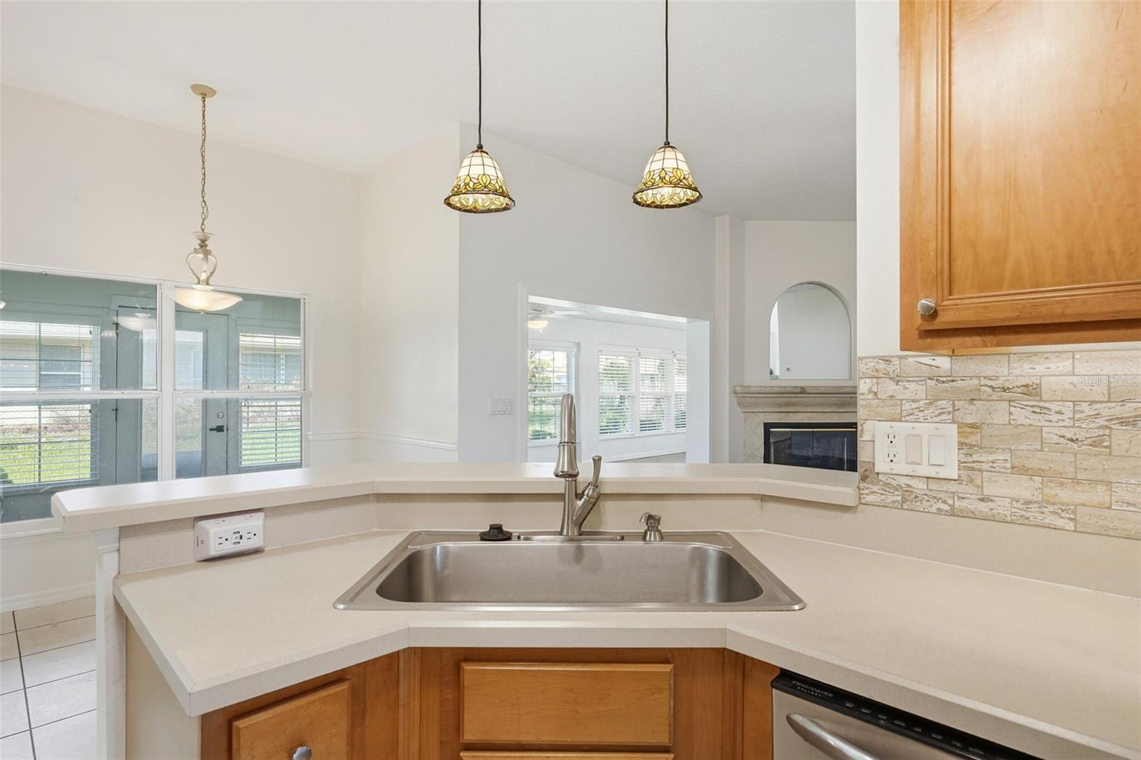 Image 12 of 42 For 3333 Site To See Avenue