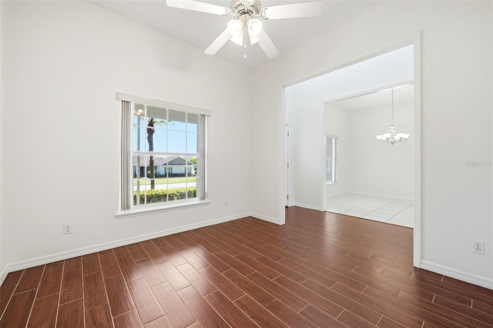 Image 8 of 42 For 3333 Site To See Avenue