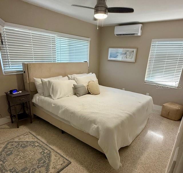 Image 16 of 19 For 584 Crystal Drive