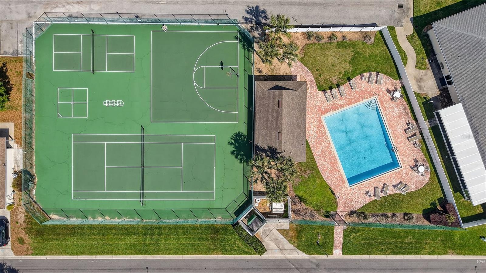 Image 34 of 39 For 1984 Golden Palm Circle