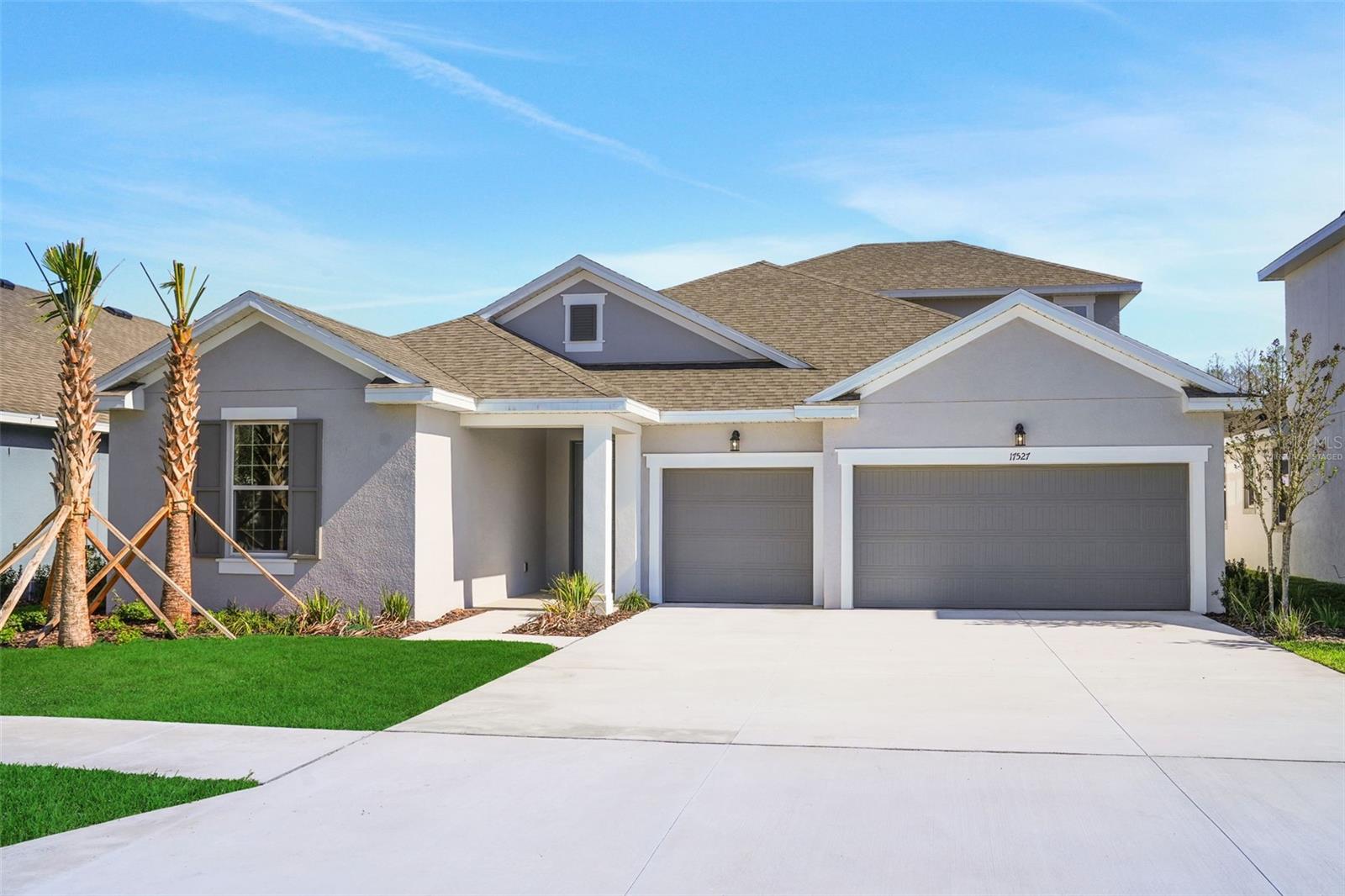 Image 3 of 40 For 17527 Valleywood Parkway