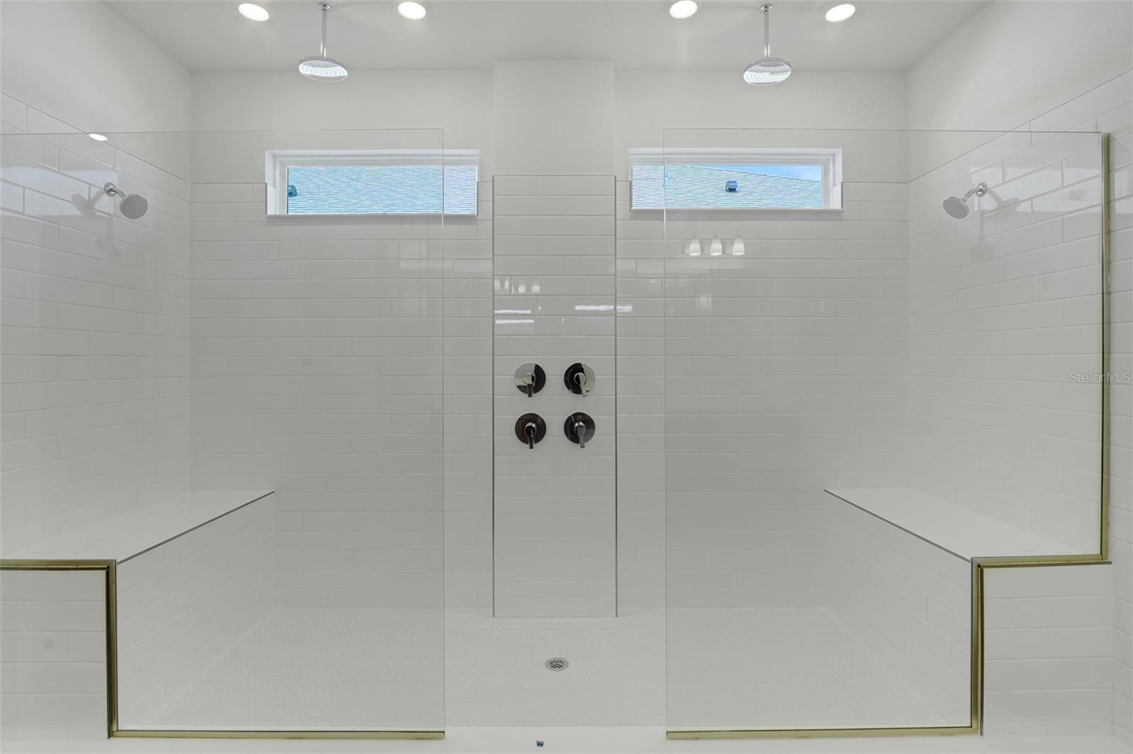 Image 30 of 40 For 17527 Valleywood Parkway