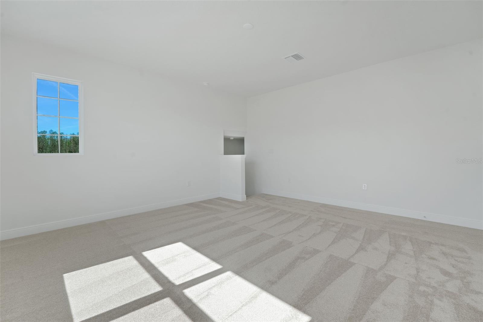 Image 36 of 40 For 17527 Valleywood Parkway