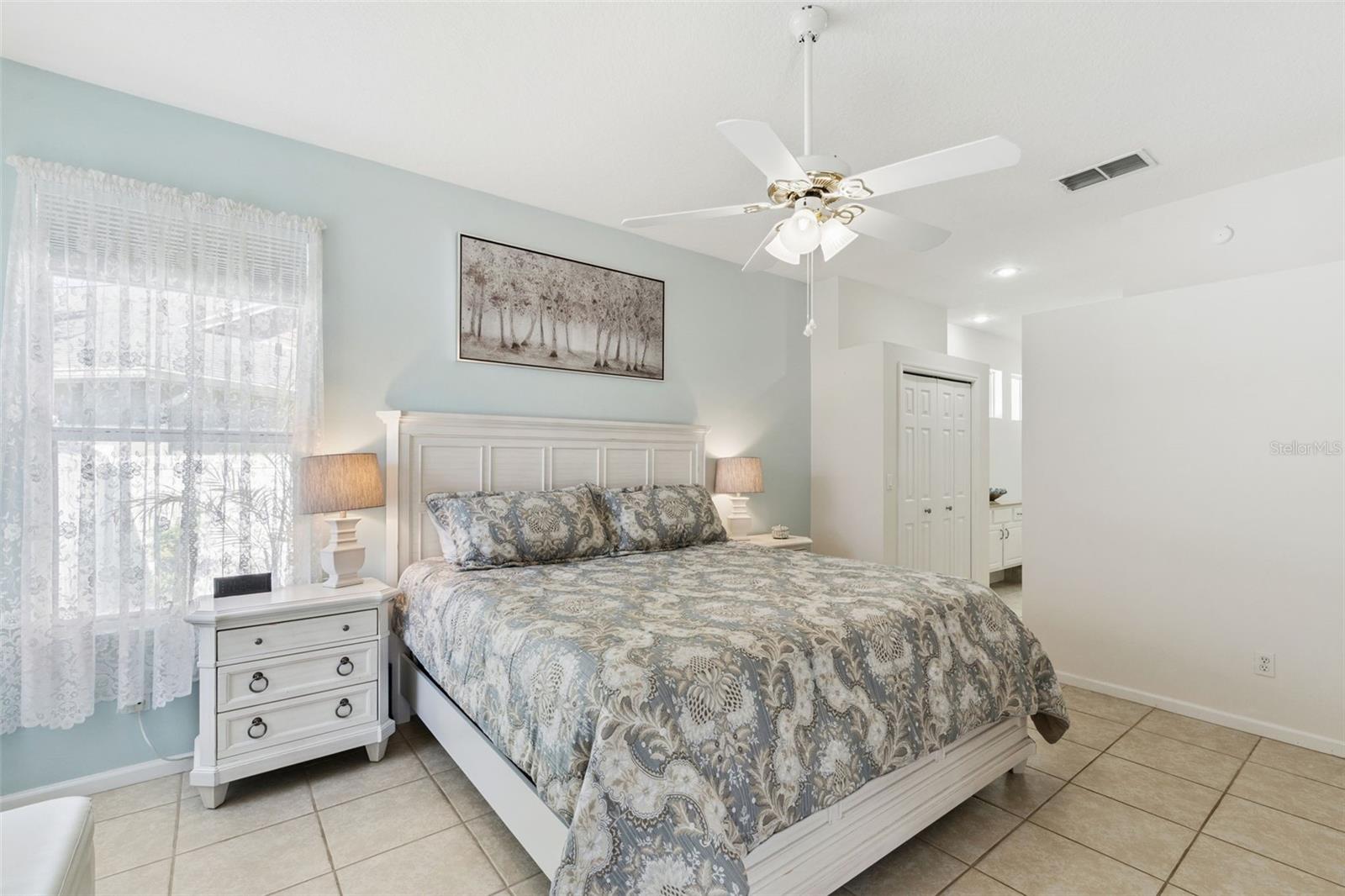 Image 16 of 43 For 13319 Via Roma Circle