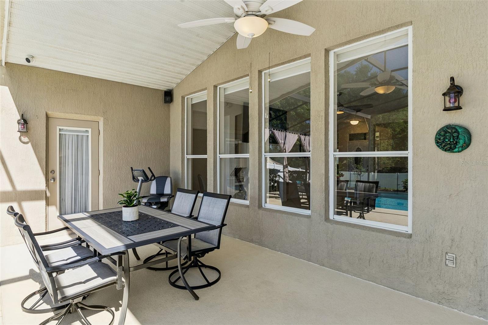 Image 33 of 43 For 13319 Via Roma Circle