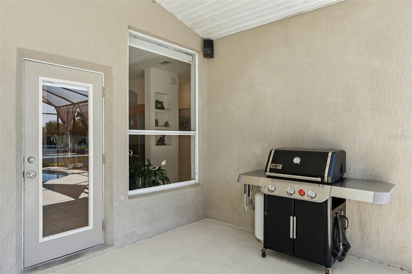 Image 34 of 43 For 13319 Via Roma Circle