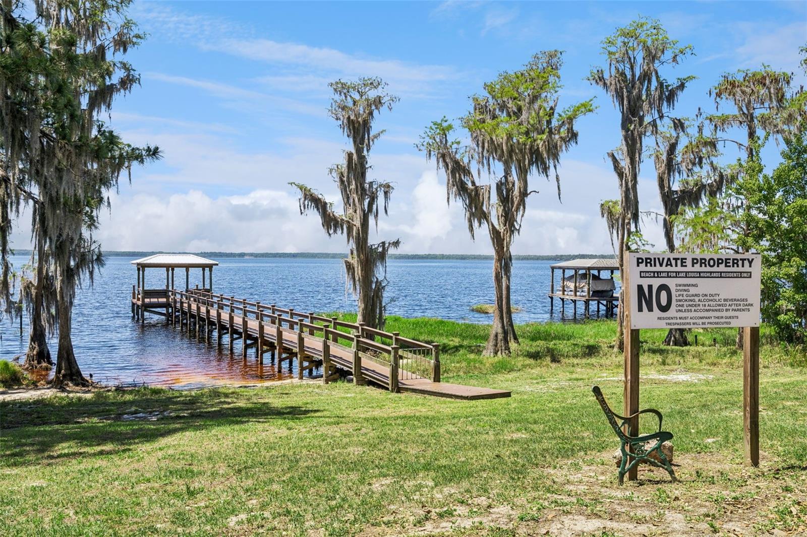 Image 40 of 43 For 13319 Via Roma Circle