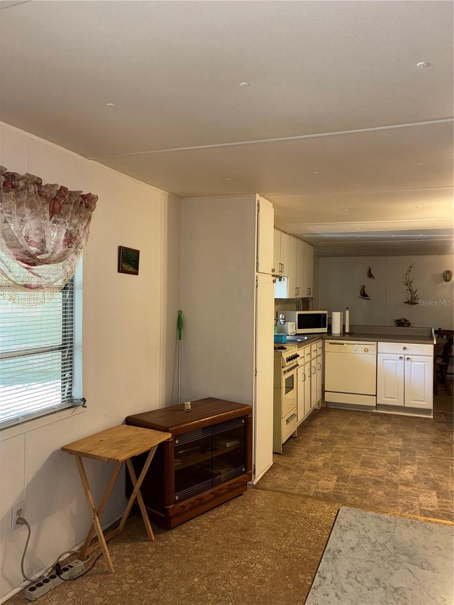 Image 17 of 26 For 24533 Pink Panther Road