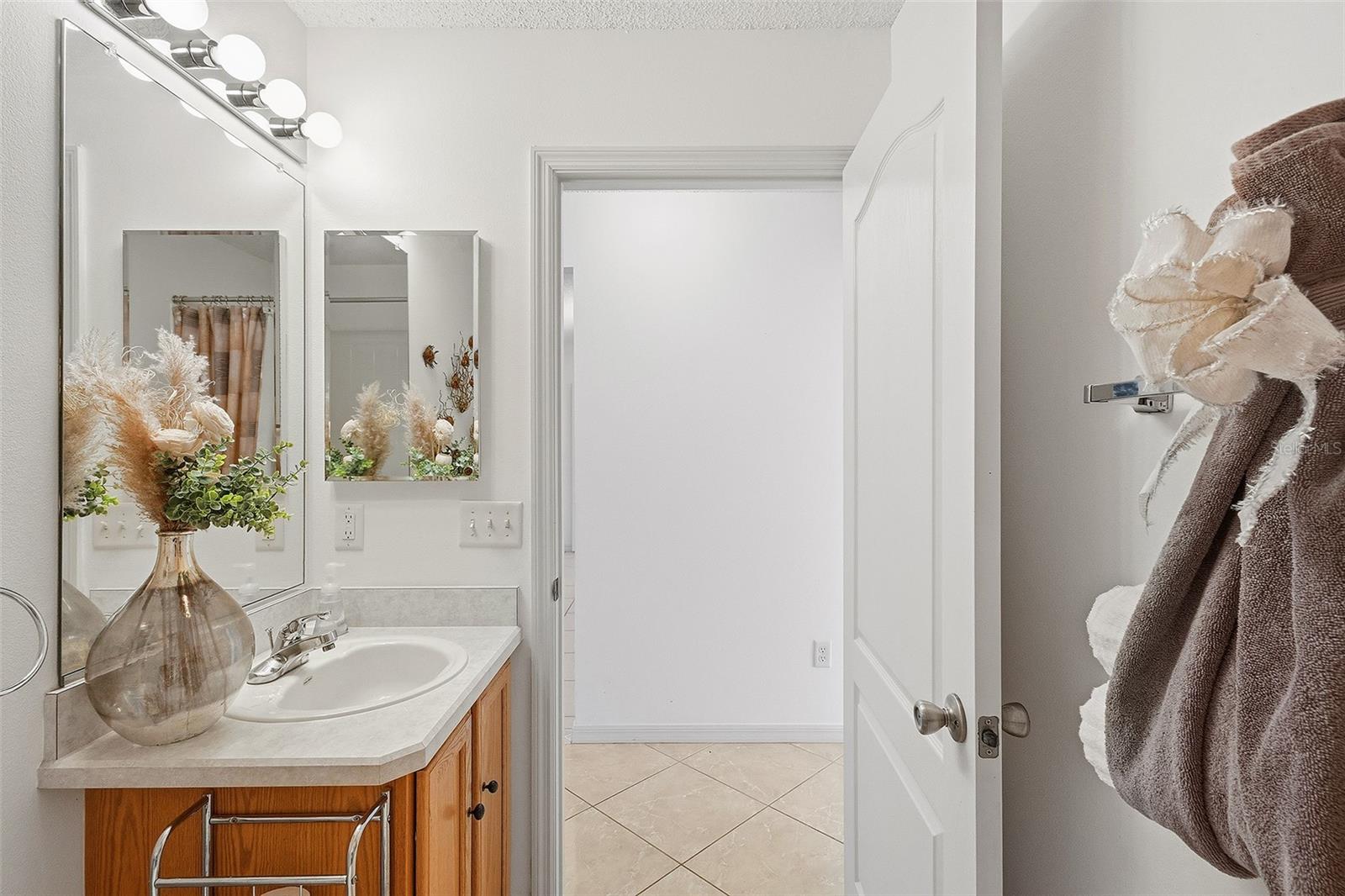 Image 17 of 32 For 1469 Ramon Road