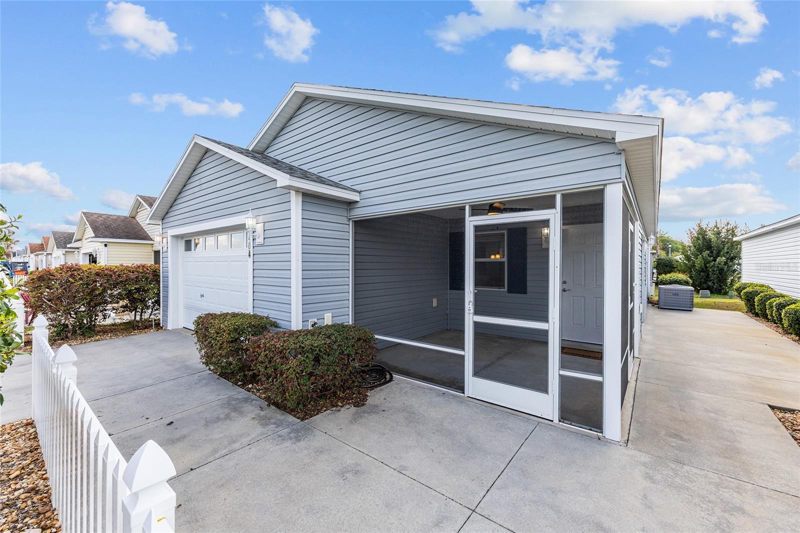 Image 2 of 29 For 3404 Carrabelle Court
