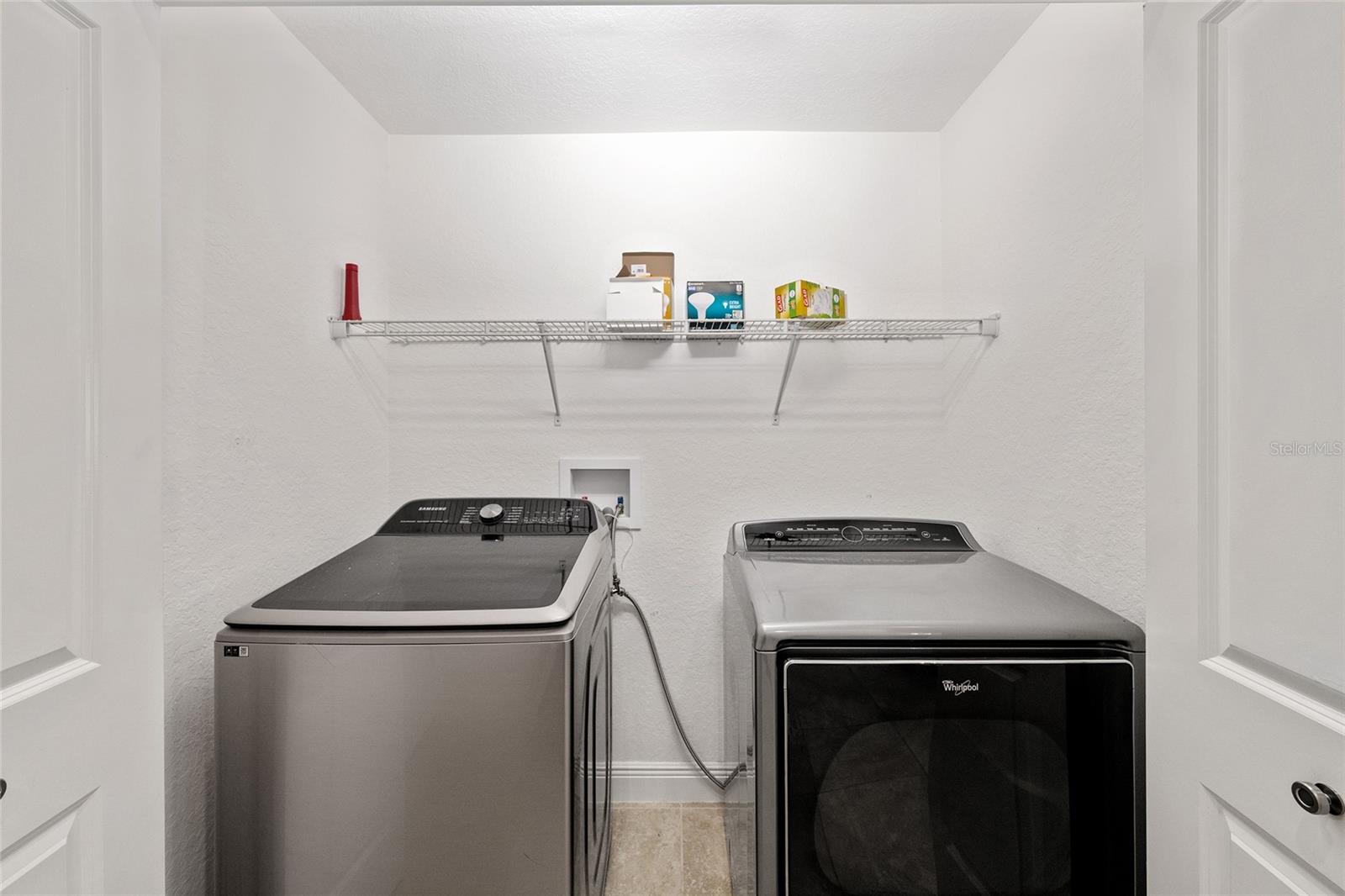 Image 29 of 35 For 10396 Silver Maple Avenue