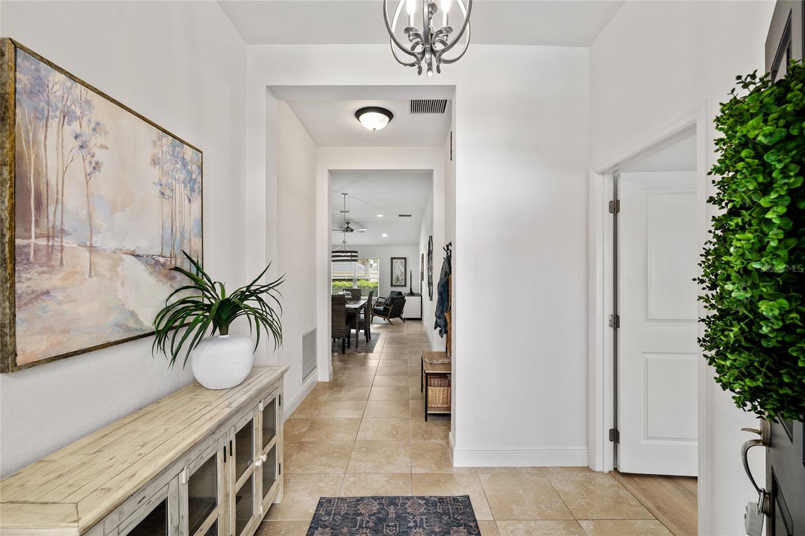 Image 4 of 35 For 10396 Silver Maple Avenue