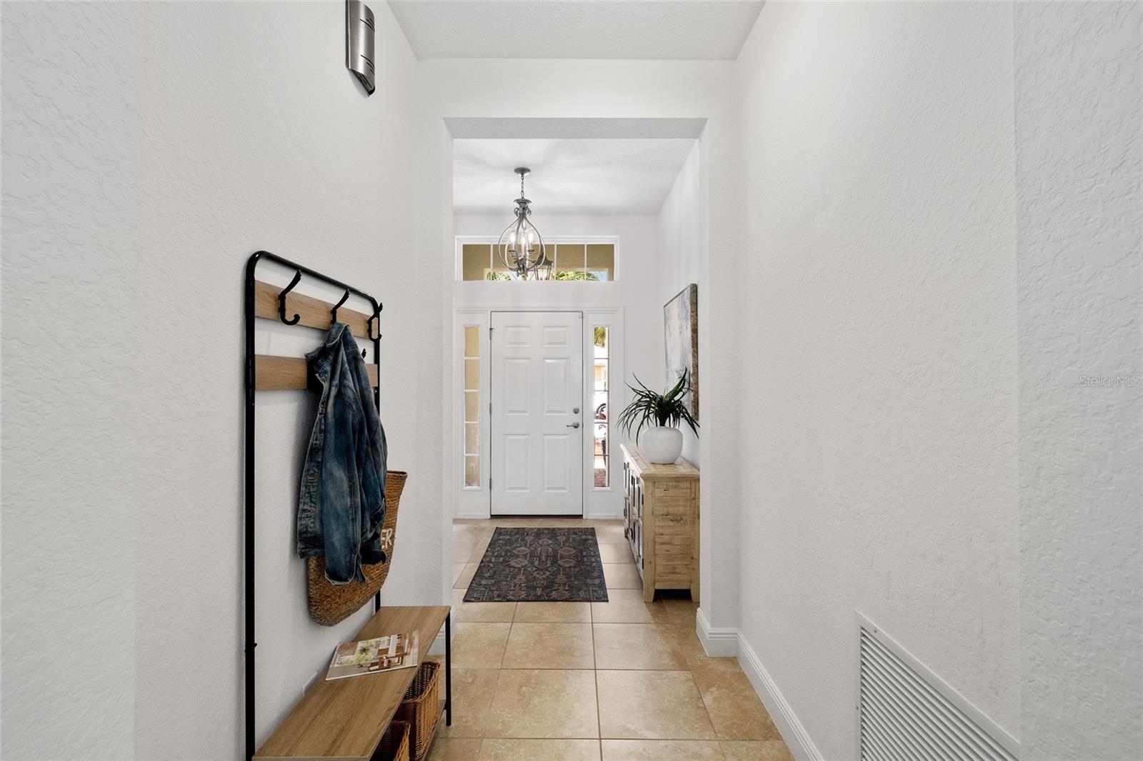 Image 5 of 35 For 10396 Silver Maple Avenue