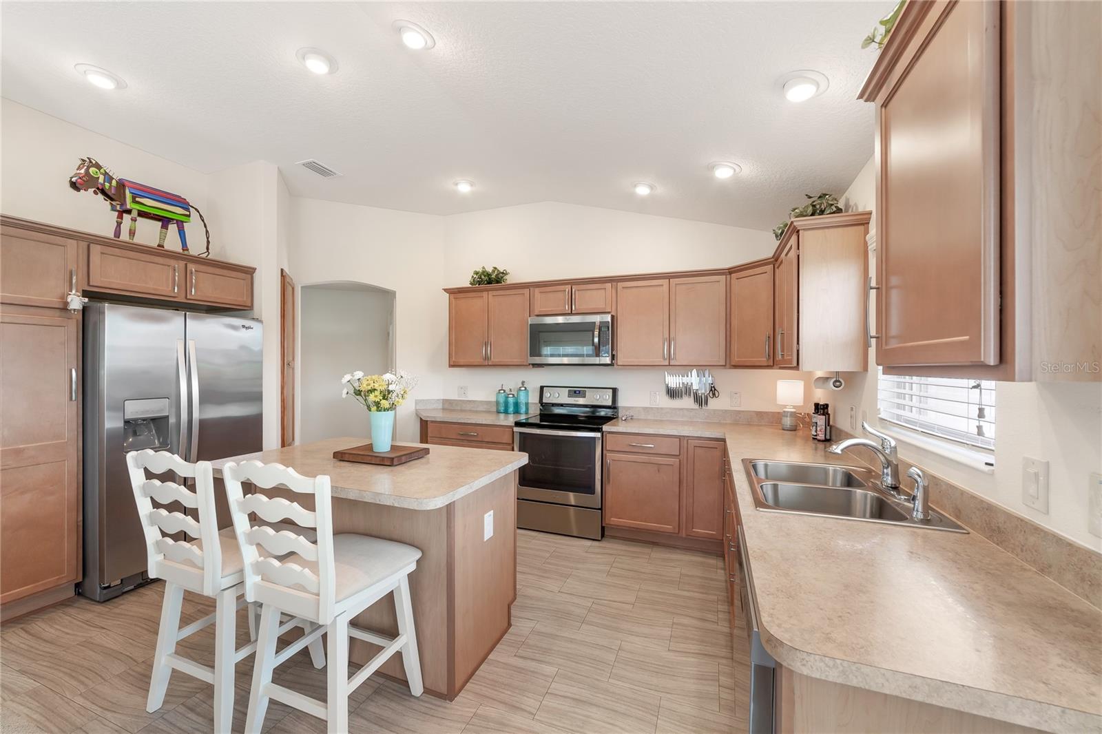 Image 16 of 45 For 9155 167th Ford Street