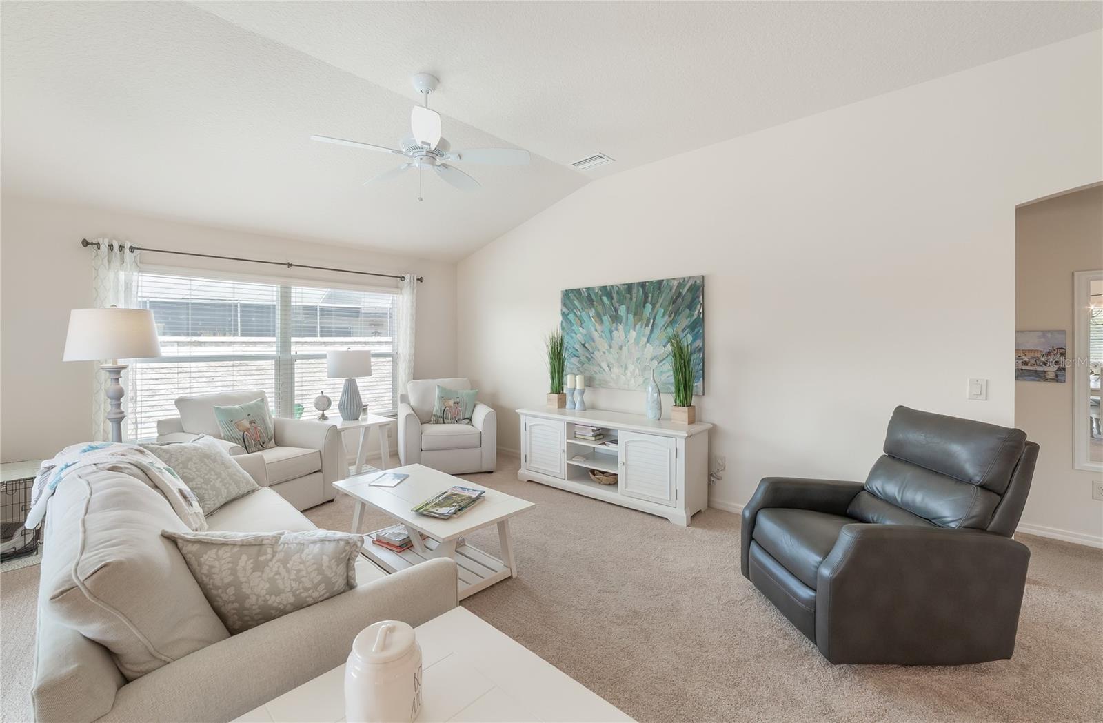 Image 21 of 45 For 9155 167th Ford Street