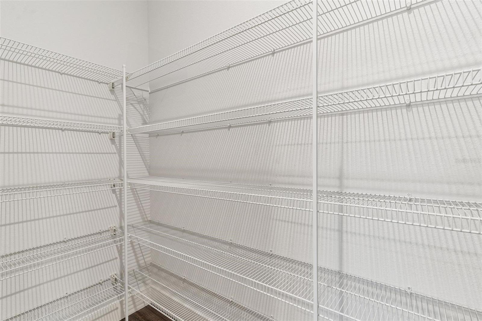 Image 32 of 52 For 415 Dixie Drive