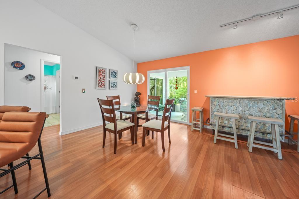 Image 16 of 68 For 658 Clark Court