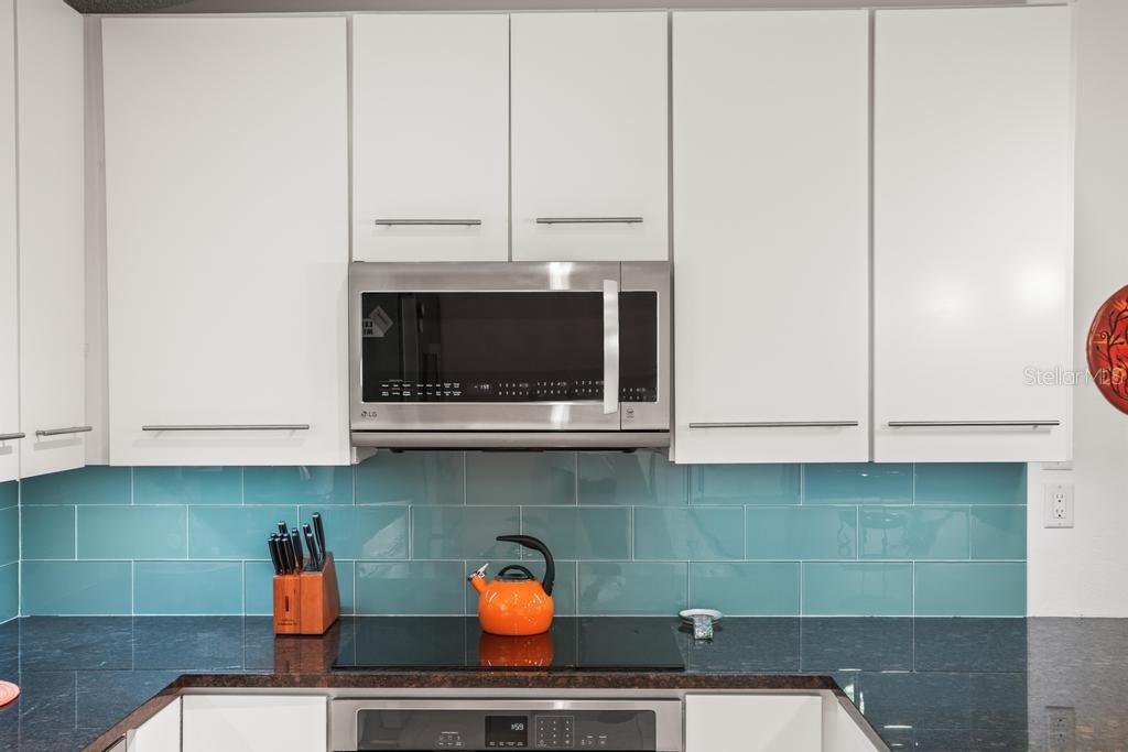 Image 24 of 68 For 658 Clark Court