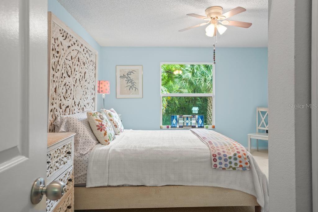 Image 37 of 68 For 658 Clark Court