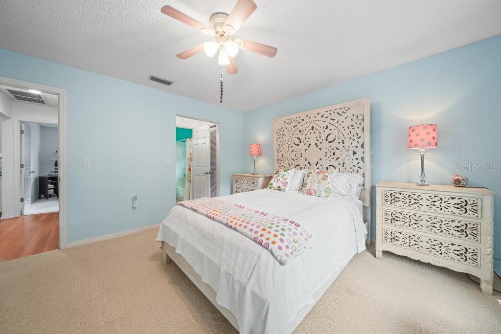 Image 40 of 68 For 658 Clark Court