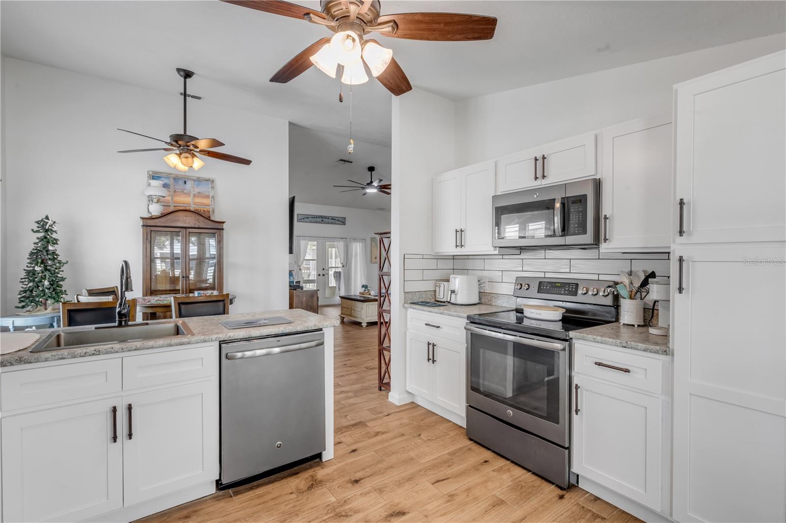 Image 5 of 20 For 1107 Plover Place