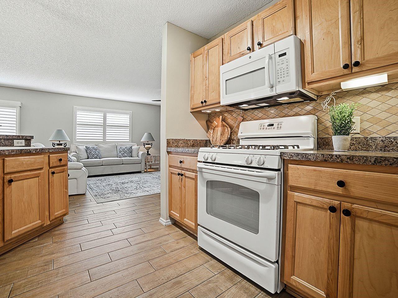 Image 12 of 29 For 1018 Ridgeville Road