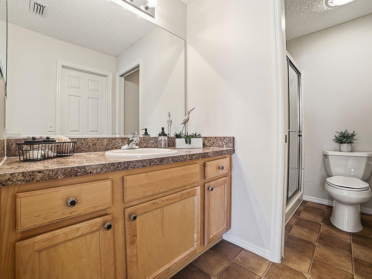 Image 17 of 29 For 1018 Ridgeville Road