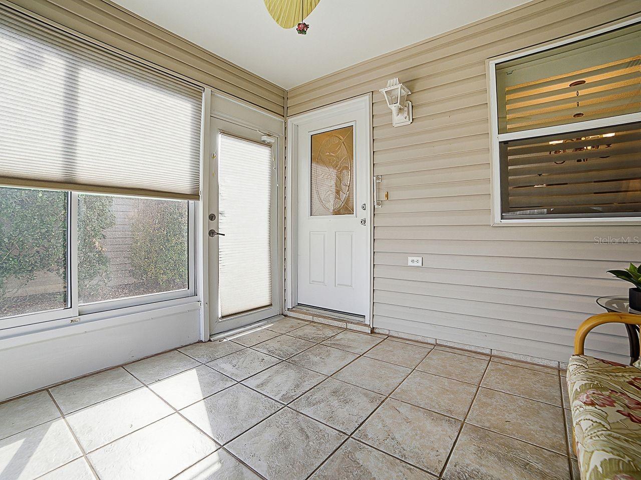 Image 4 of 29 For 1018 Ridgeville Road