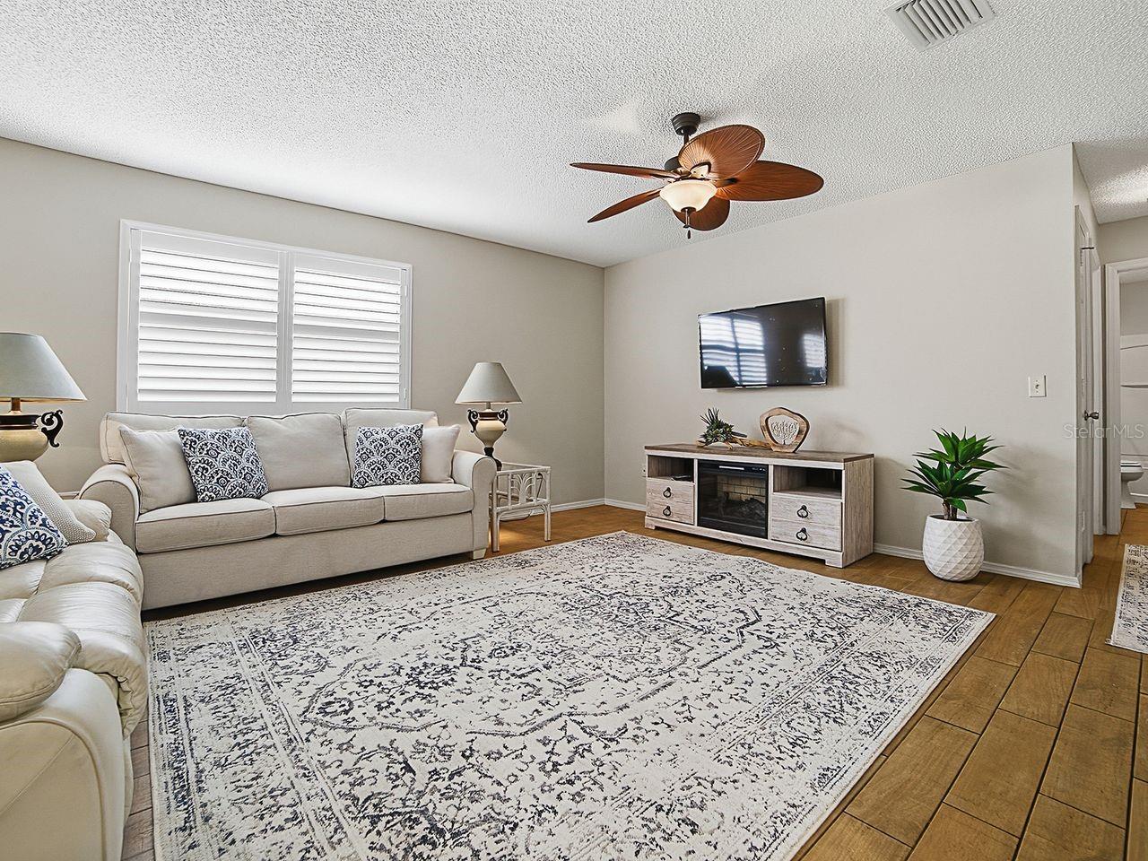 Image 8 of 29 For 1018 Ridgeville Road