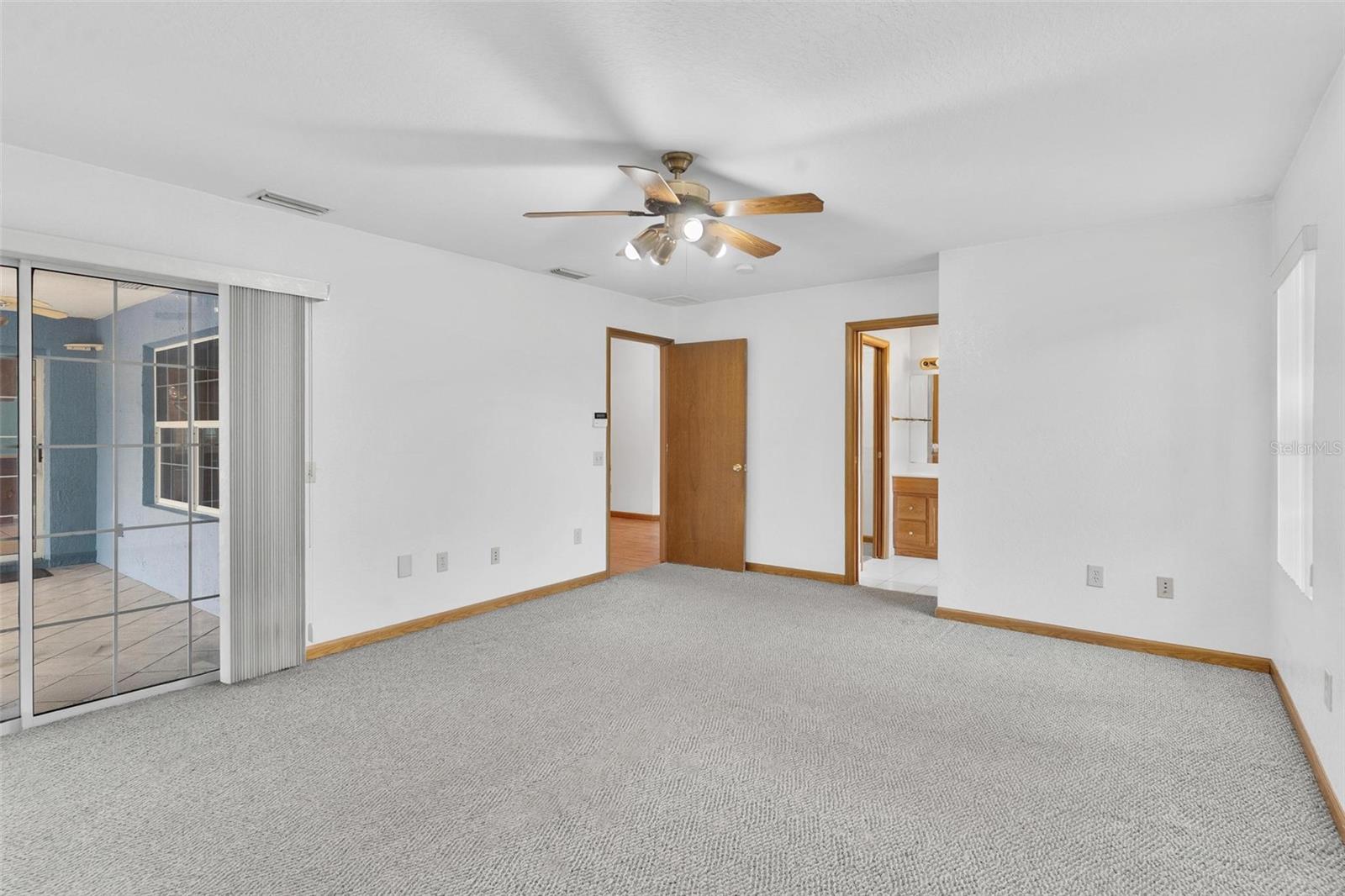 Image 27 of 66 For 12130 Nest Court