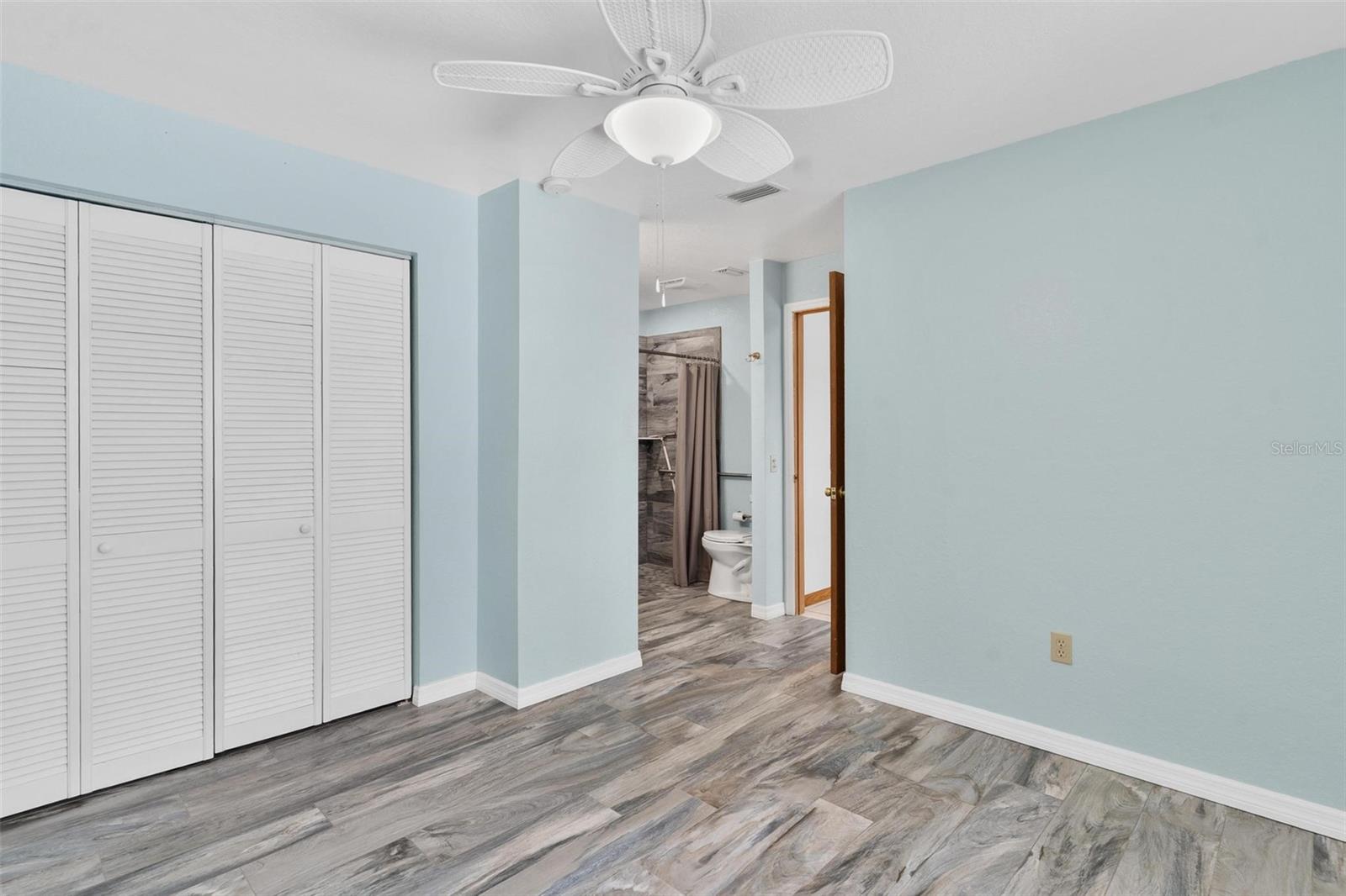 Image 41 of 66 For 12130 Nest Court