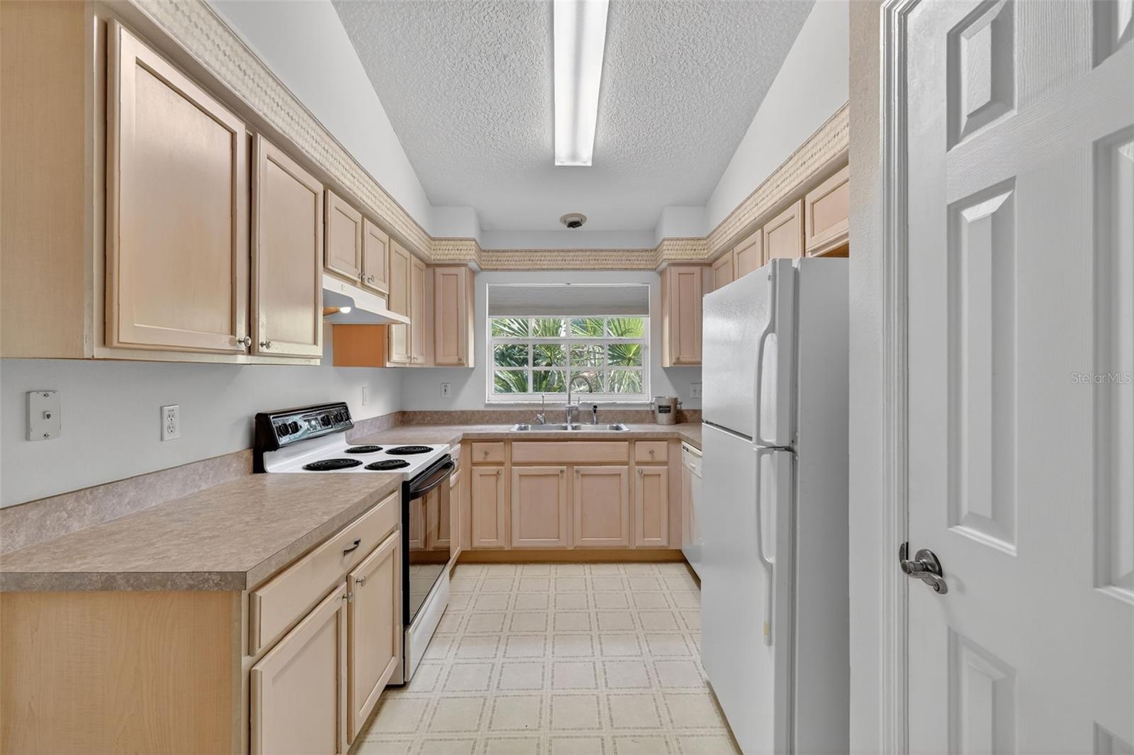 Image 7 of 21 For 4873 Marsh Harbor Drive