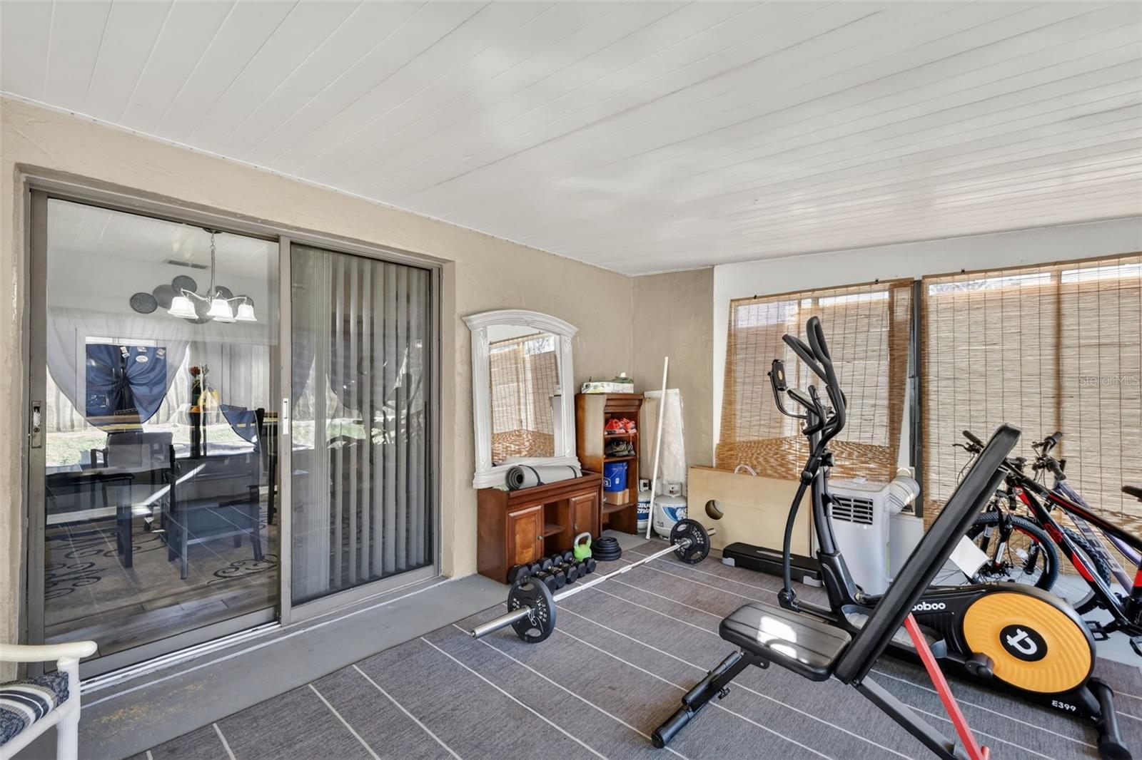 Image 20 of 27 For 507 Firewood Avenue