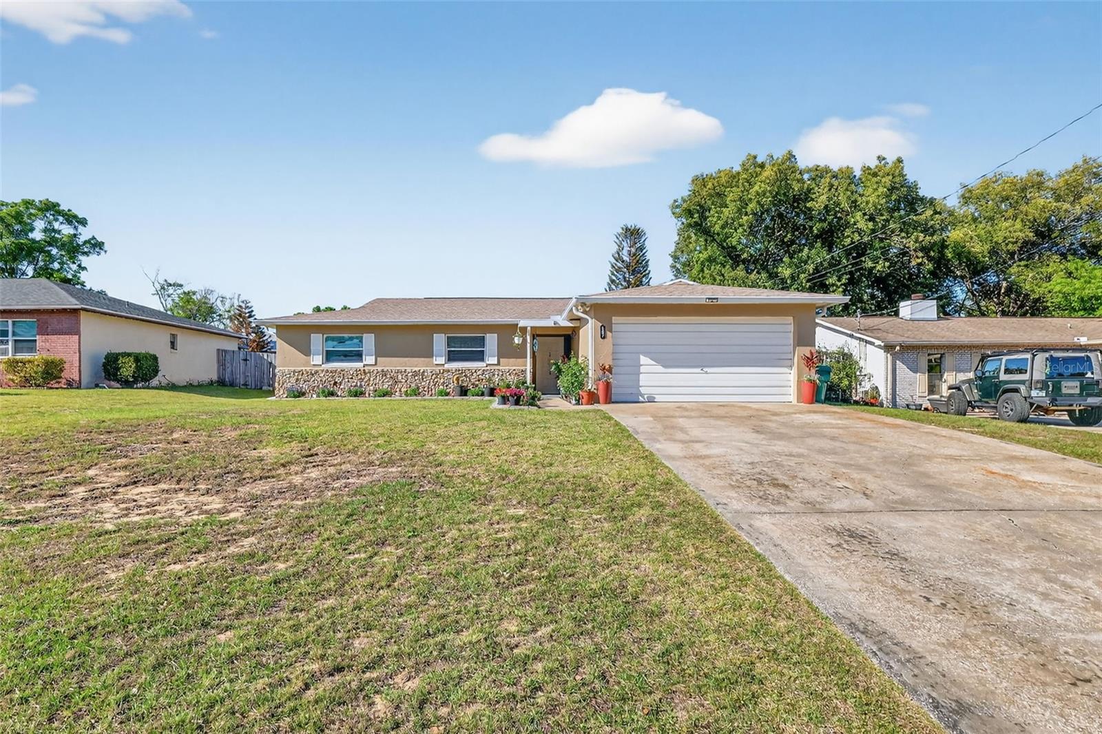 Image 23 of 27 For 507 Firewood Avenue