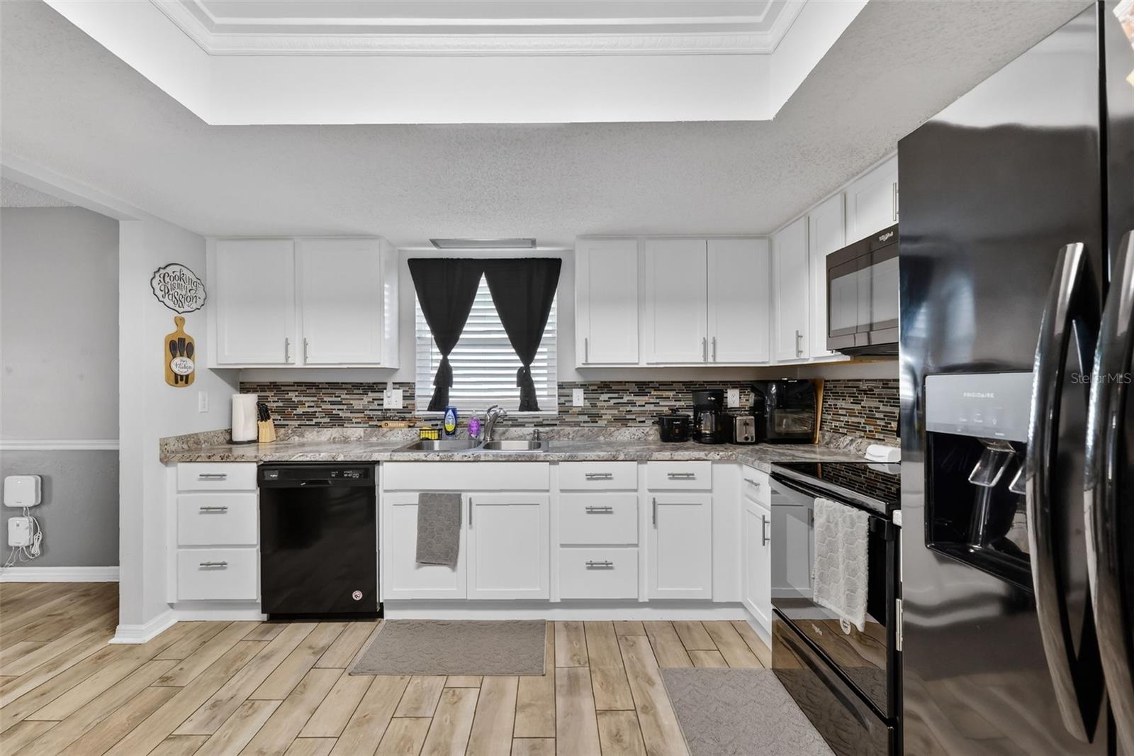 Image 7 of 27 For 507 Firewood Avenue