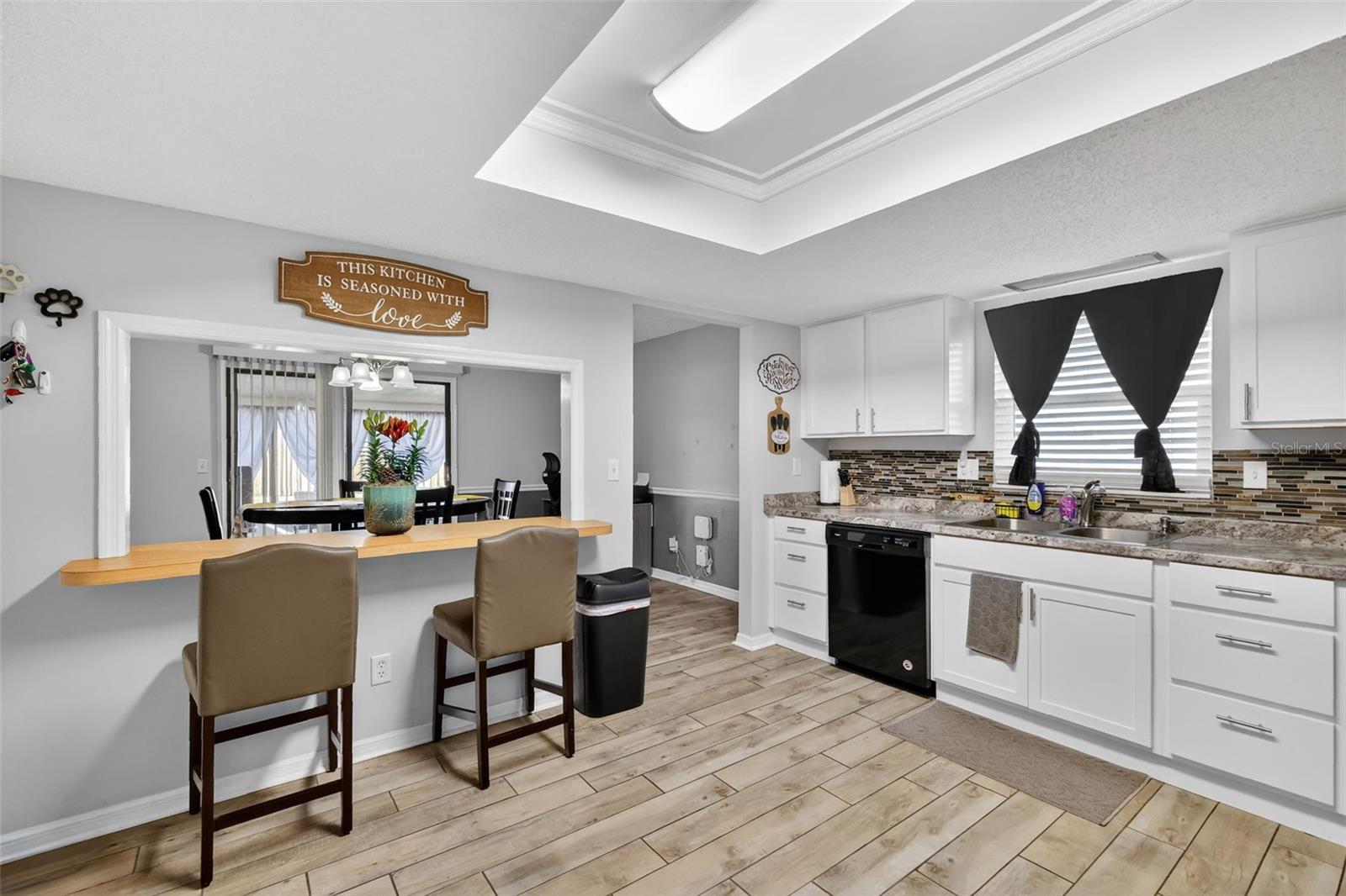 Image 8 of 27 For 507 Firewood Avenue