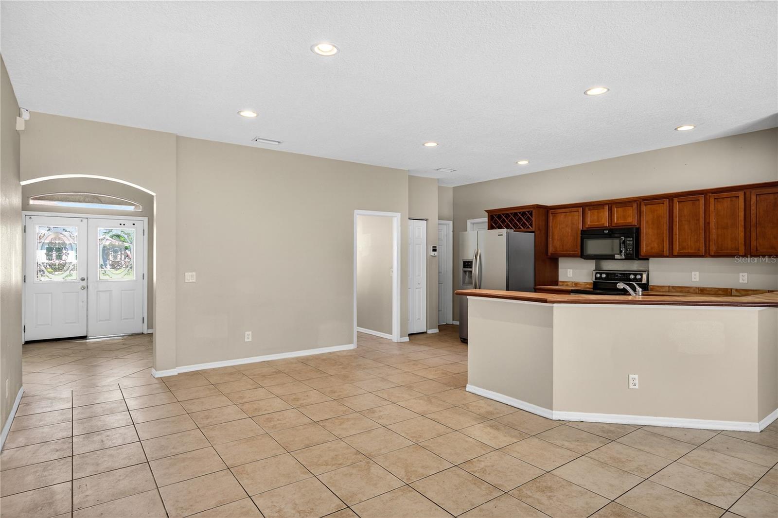 Image 14 of 40 For 28931 Beauclaire Drive