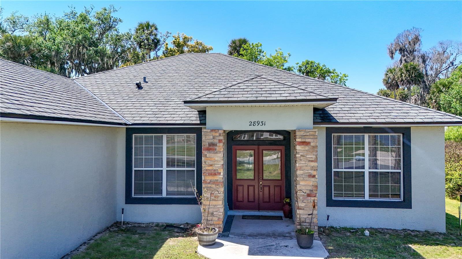 Image 2 of 40 For 28931 Beauclaire Drive