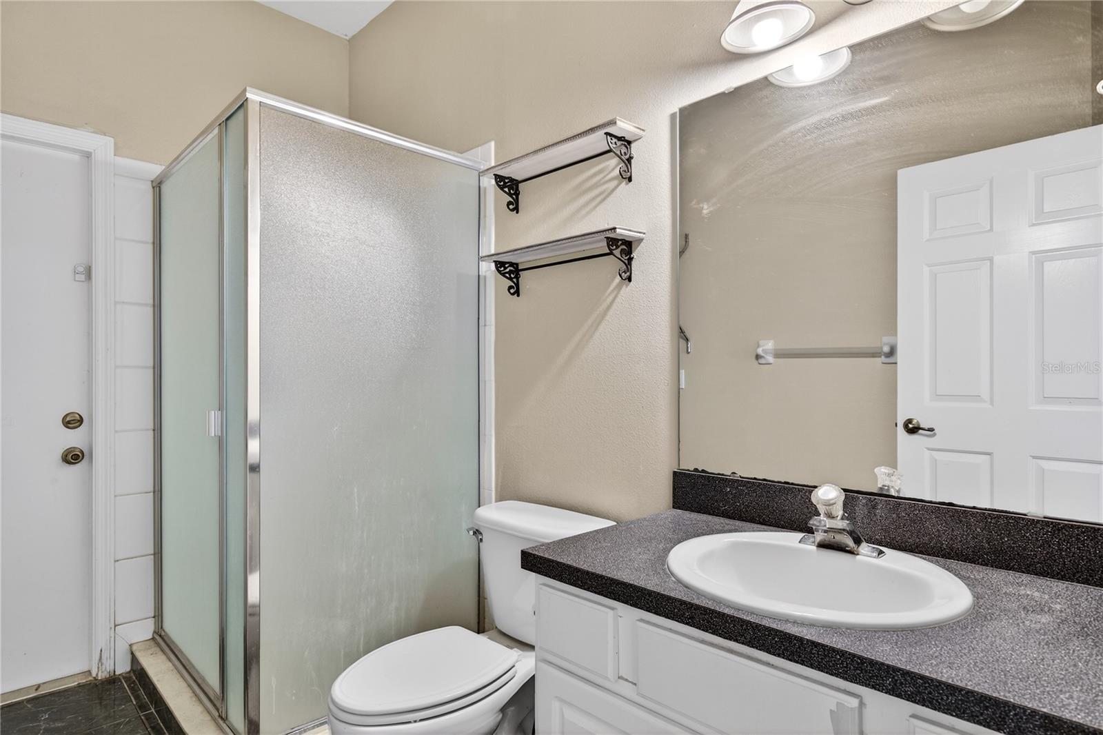 Image 23 of 40 For 28931 Beauclaire Drive