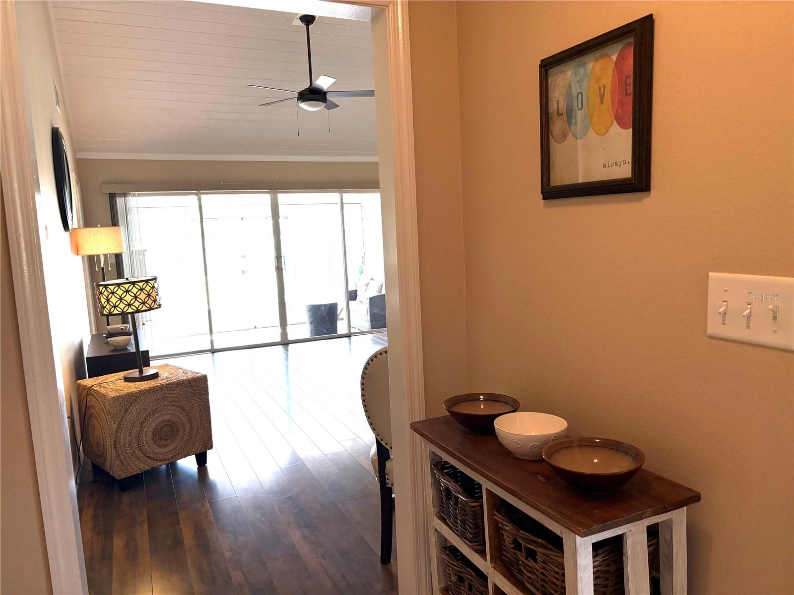 Image 22 of 23 For 1152 Villa Lane 104