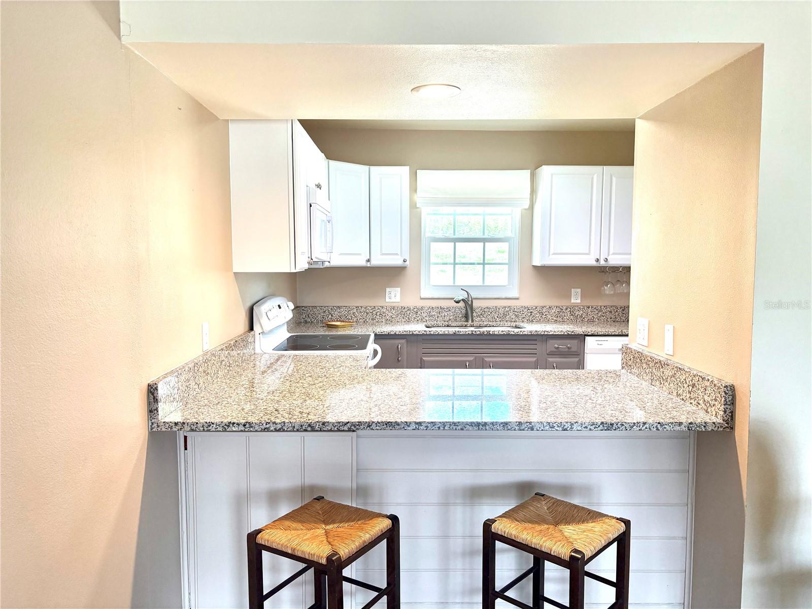 Image 5 of 23 For 1152 Villa Lane 104