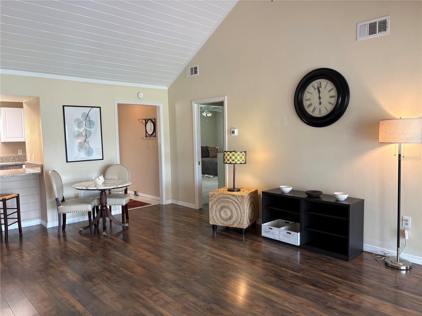 Image 6 of 23 For 1152 Villa Lane 104