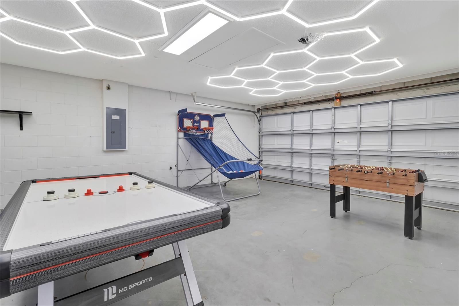 Image 12 of 54 For 4703 Golden Beach Court