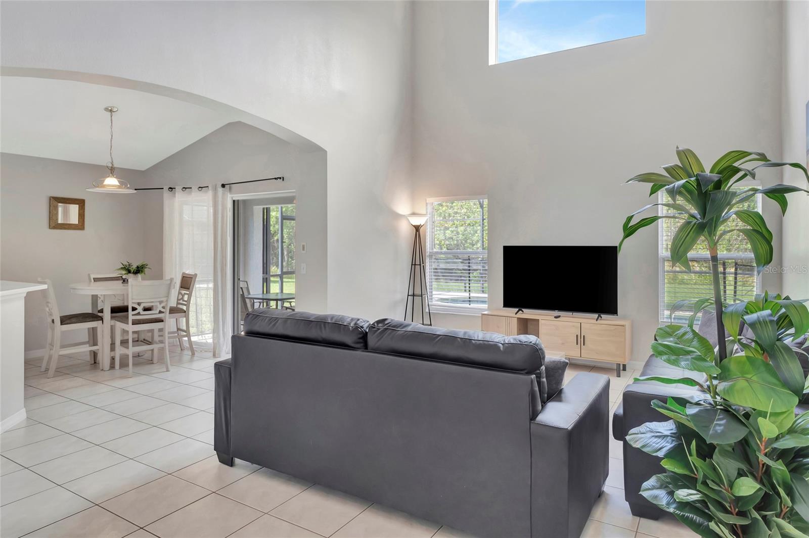 Image 21 of 54 For 4703 Golden Beach Court